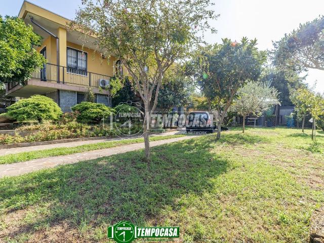 Appartamento in vendita di 180 m² in Via Giuseppe Verdi