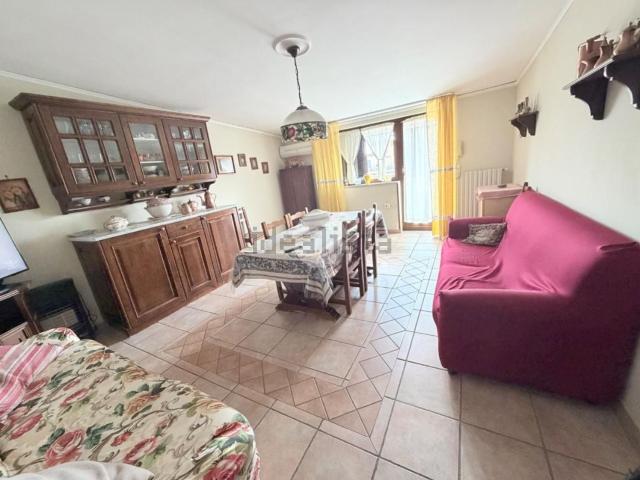 Appartamento in vendita di 180 m² in Via Giacomo Leopardi, 39