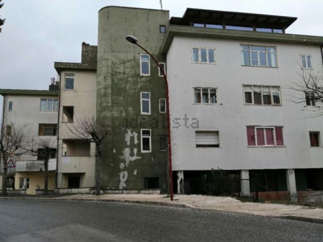 Appartamento in vendita di 180 m² in Via Guglielmo Marconi