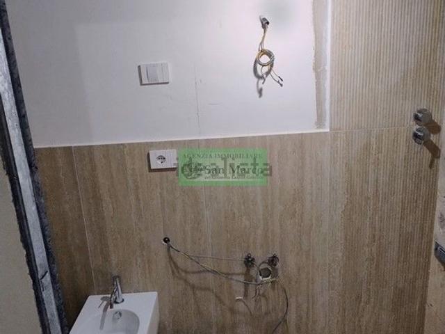 Appartamento in vendita di 180 m² in Via Guinigi