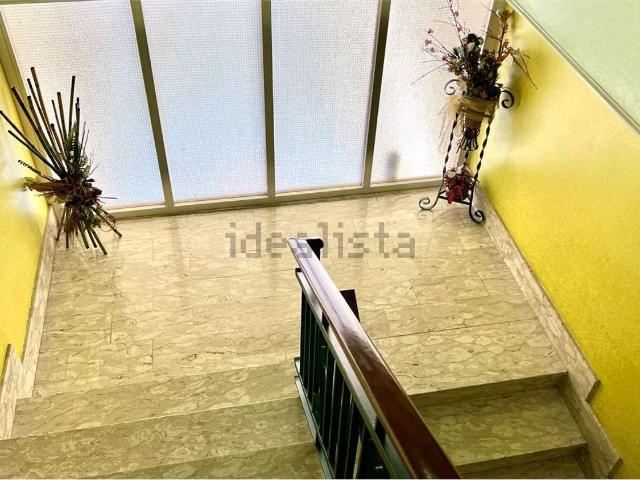 Appartamento in vendita di 180 m² in Via Dorsa, 15