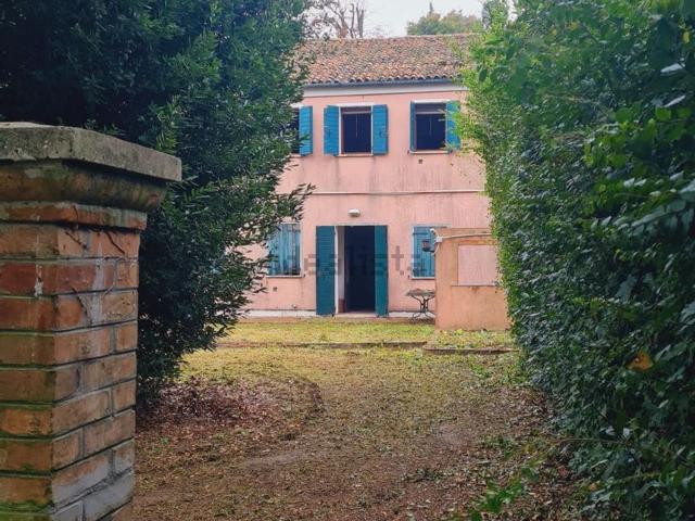 Appartamento in vendita di 180 m² in Via Decima, 1