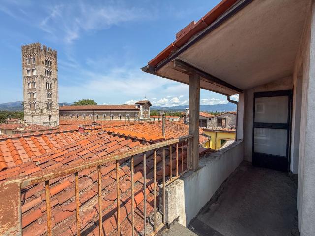 Appartamento in vendita di 180 m² in Via Degli Angeli, 167