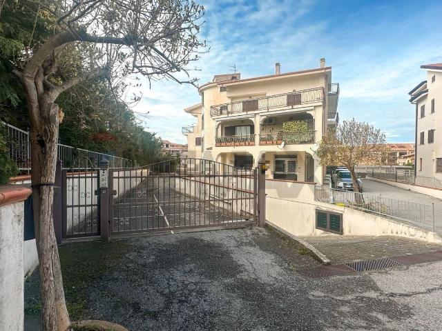 Appartamento in vendita di 180 m² in Via dei Bizantini, 2