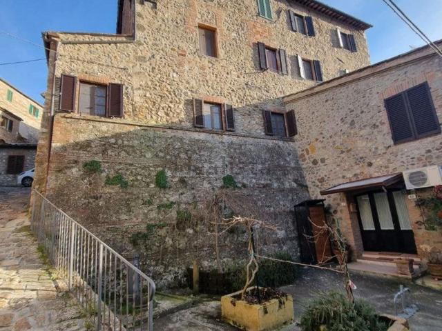 Appartamento in vendita di 180 m² in Via del Feudatario, 12