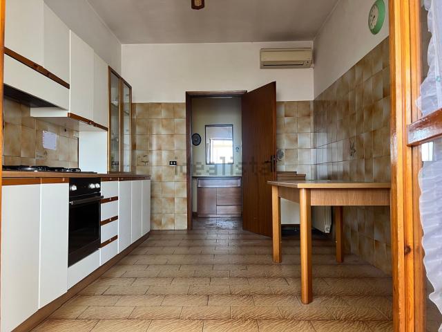 Appartamento in vendita di 180 m² in Via della Passiflora
