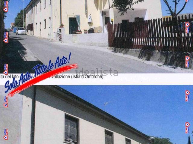 Appartamento in vendita di 180 m² in Via della Vecchia Fonte