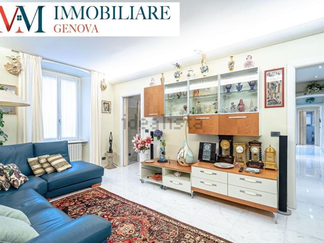 Appartamento in vendita di 180 m² in Via delle Bernardine, 21