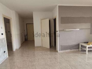Appartamento in vendita di 180 m² in Via di Sotto, 3