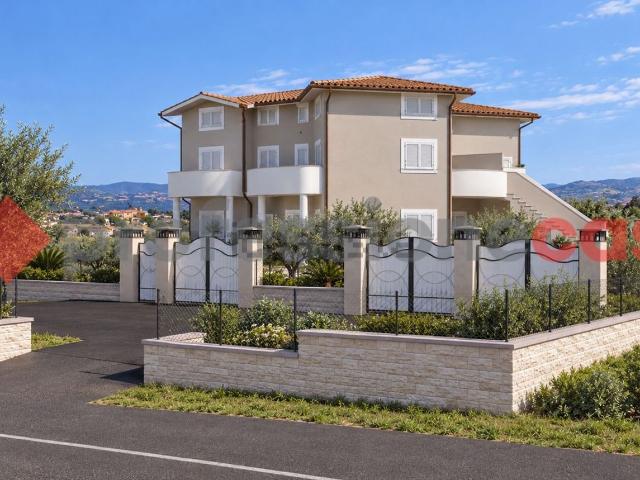 Appartamento in vendita di 180 m² in Via di Santo Stefano, 60
