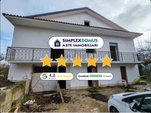 Appartamento in vendita di 180 m² in Via Felci