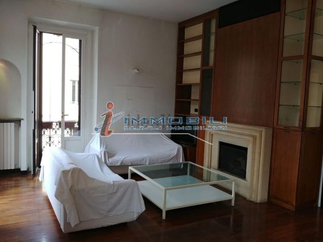Appartamento in vendita di 180 m² in Via Francesco Burlamacchi