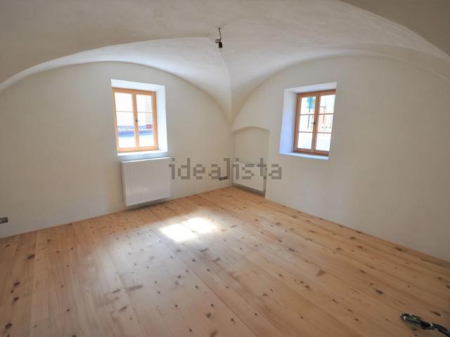 Appartamento in vendita di 180 m² in Via Franz Josef Rudiger, 318