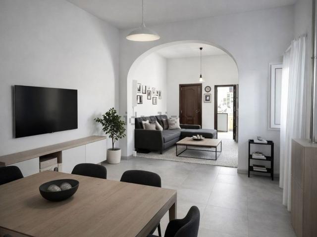 Appartamento in vendita di 180 m² in Via IV Ottobre, 30