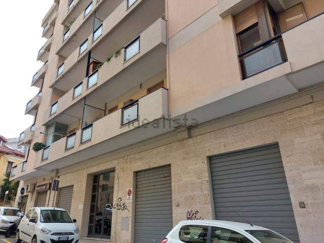 Appartamento in vendita di 180 m² in Via Leonardo Gallucci