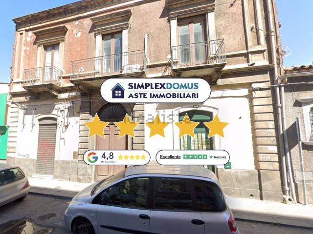 Appartamento in vendita di 180 m² in Via Monserrato