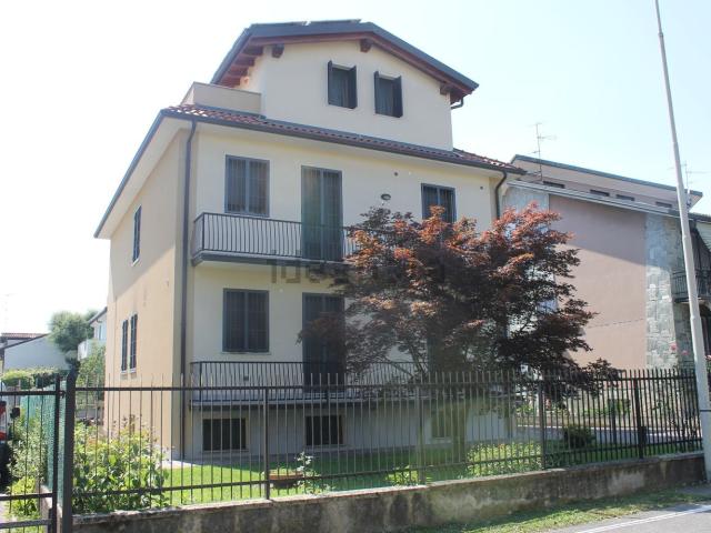 Appartamento in vendita di 180 m² in Via Massimo D&apos Azeglio, 5
