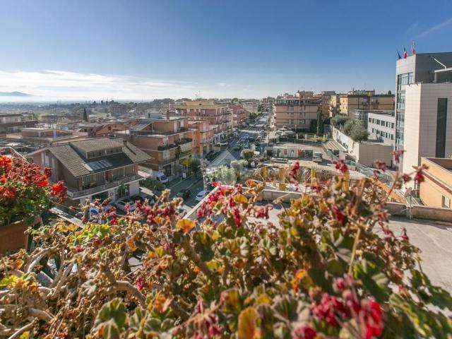 Appartamento in vendita di 180 m² in Via Nomentana, 526