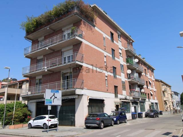 Appartamento in vendita di 180 m² in Via Napoleone Gialdi