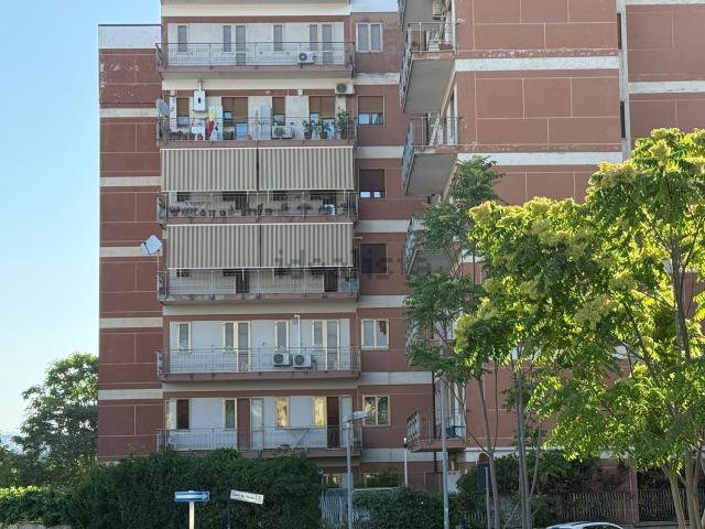 Appartamento in vendita di 180 m² in Via Nicola Calandra