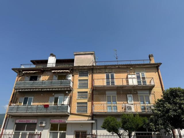 Appartamento in vendita di 180 m² in Via Salcetello