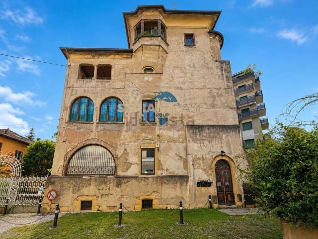 Appartamento in vendita di 180 m² in Via San Giorgio