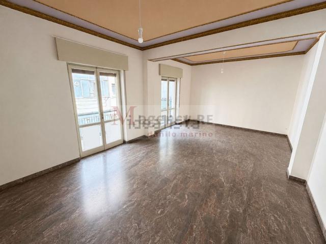 Appartamento in vendita di 180 m² in Via Santa Lucia al Parco, 2