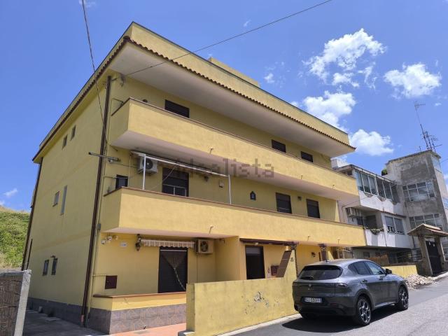 Appartamento in vendita di 180 m² in Via Sivirga