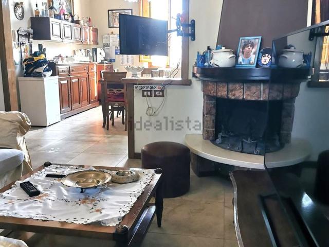 Appartamento in vendita di 180 m² in Via Silvio Pellico