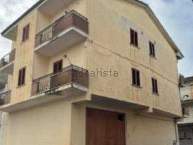 Appartamento in vendita di 180 m² in Via Stephenson