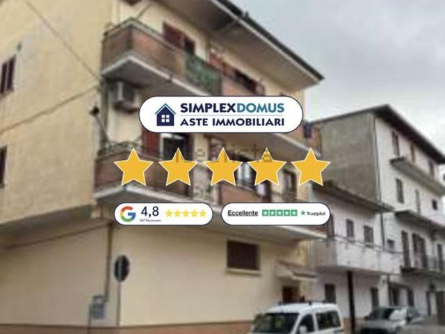 Appartamento in vendita di 180 m² in Via Stephenson