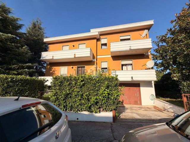 Appartamento in vendita di 180 m² in Via P. Lioy, 20