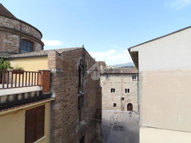 Appartamento in vendita di 180 m² in Via Porta Carrese, 7