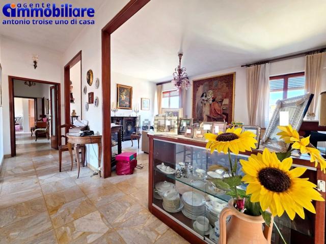 Appartamento in vendita di 180 m² in Via Palestro