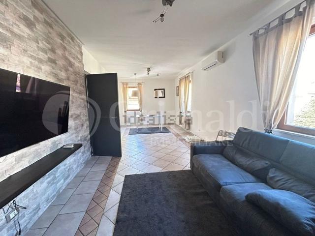 Appartamento in vendita di 180 m² in Via Dante Alighieri, 20
