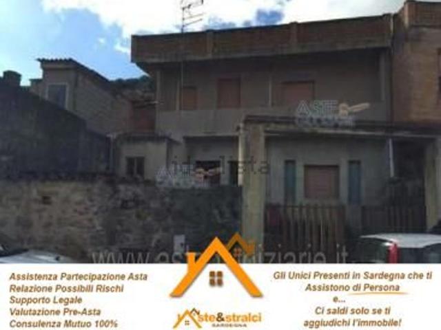 Appartamento in vendita di 180 m² in Via Roma, 31