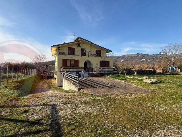 Appartamento in vendita di 180 m² in Via Taglia IV, 7