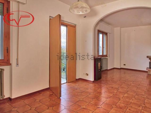 Appartamento in vendita di 180 m² in Via Vecchia Aretina