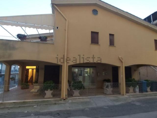 Appartamento in vendita di 180 m² in Via Vittime del Terrorismo