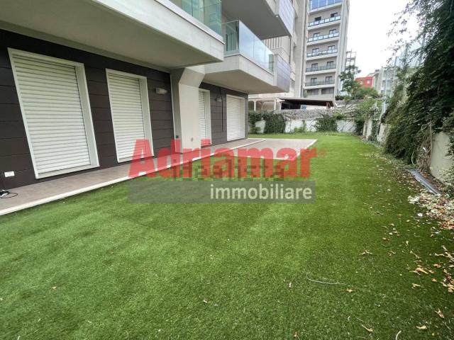 Appartamento in vendita di 180 m² in Viale Trieste