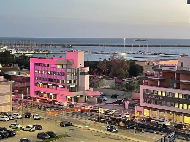 Appartamento in vendita di 180 m² in Viale Bonaria