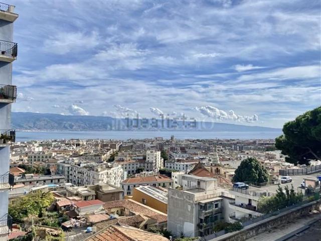 Appartamento in vendita di 180 m² in Viale Italia