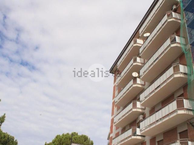 Appartamento in vendita di 180 m² in Viale Regione Siciliana Sud Est, 442