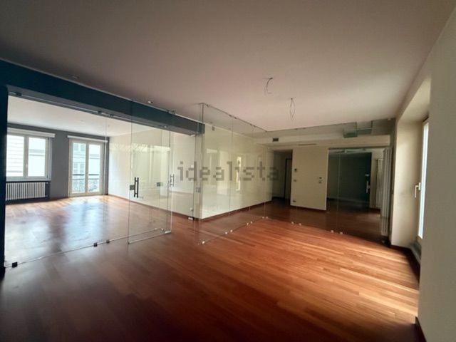 Appartamento in vendita di 180 m² in Corso Vittorio Alfieri, 213