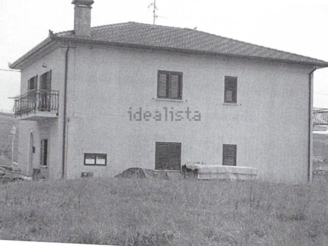 Appartamento in vendita di 180 m² in Frazione Sant&apos Antonio Casalini