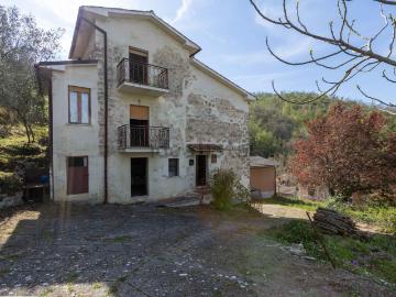 Appartamento in vendita di 180 m² in Località Sopra Strada