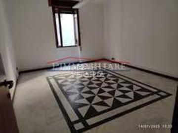 Appartamento in vendita di 180 m² in Piazza Aranci, 54100