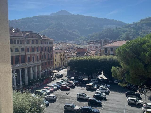 Appartamento in vendita di 180 m² in Piazza Giacomo Matteotti
