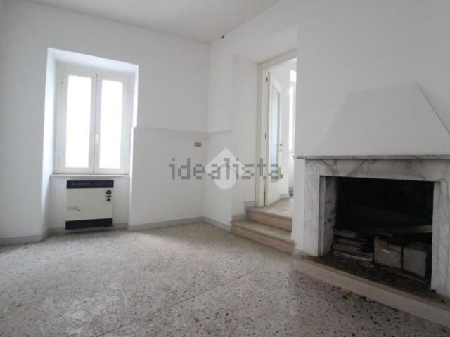 Appartamento in vendita di 180 m² in Piazza Luigi Marchetti, 8