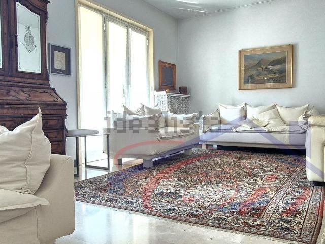 Appartamento in vendita di 180 m² in Piazza Manzoni